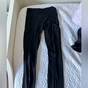 lululemon 28”